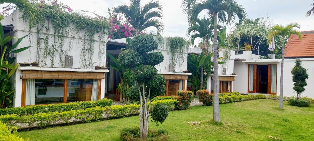 The Edicha Bed & Breakfast Lovina  Exterior photo