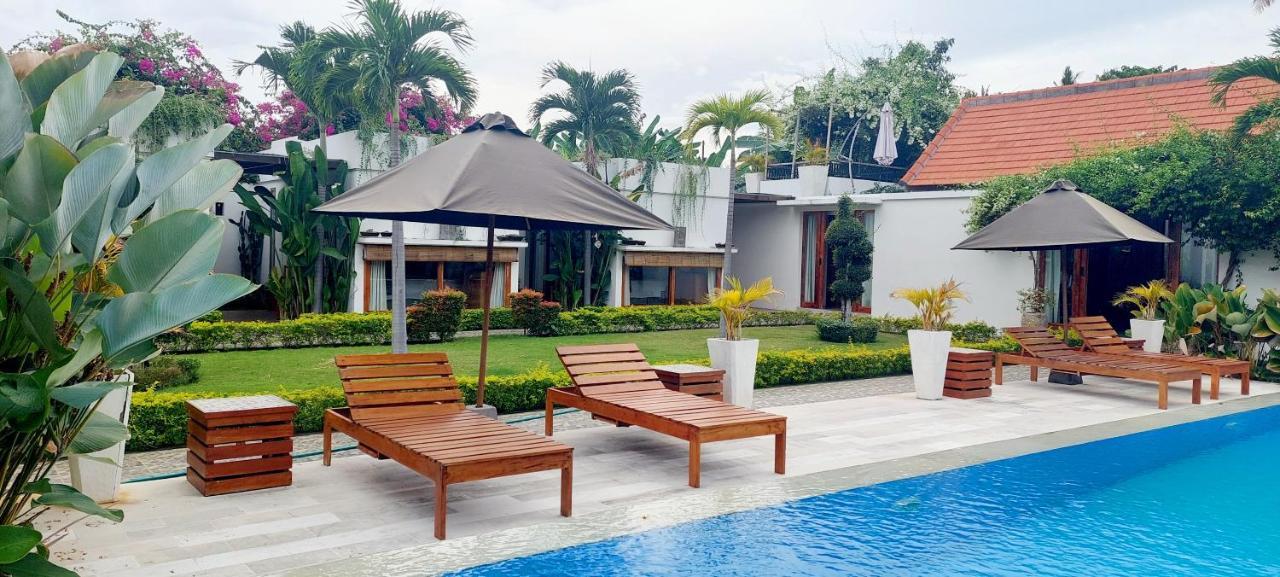 The Edicha Bed & Breakfast Lovina  Exterior photo
